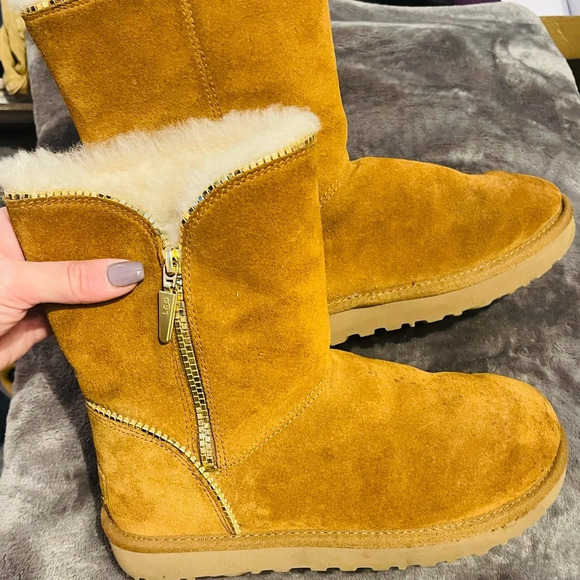 RARE UGG FLORENCE WOMEN BOOTS SUEDE CHESTNUT  Gold Zipper. Size 7  Like New! - Picture 5 of 9